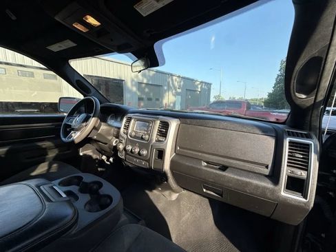 Used 2021 RAM 1500 Warlock AWD/4WD image 12