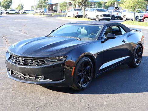 Used 2023 Chevrolet Camaro LT w/ RS Package image 29