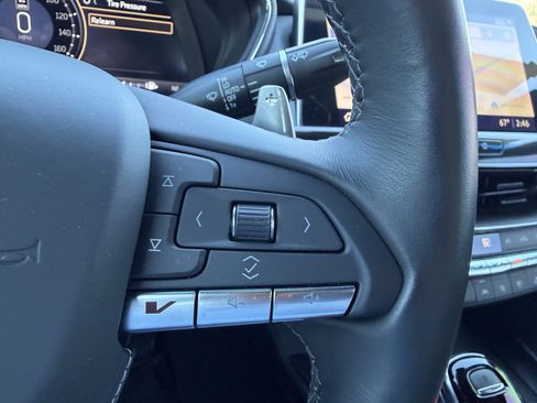 Certified 2023 Cadillac CT5 V w/ Premium Package image 33