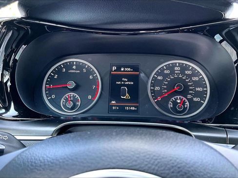 Used 2023 Kia K5 GT FWD image 13