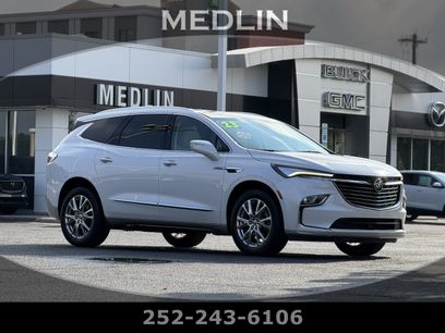 Used 2023 Buick Enclave Essence w/ Experience Buick Package