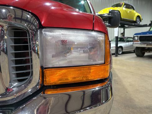 Used 2001 Ford Excursion Limited AWD/4WD image 34