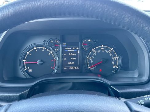 Used 2024 Toyota 4Runner SR5 Premium image 11