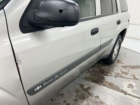 Used 2004 Chevrolet TrailBlazer LS w/ LS Preferred Equipment Group image 27