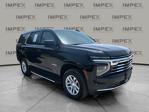 Used 2025 Chevrolet Tahoe LT AWD/4WD image 7