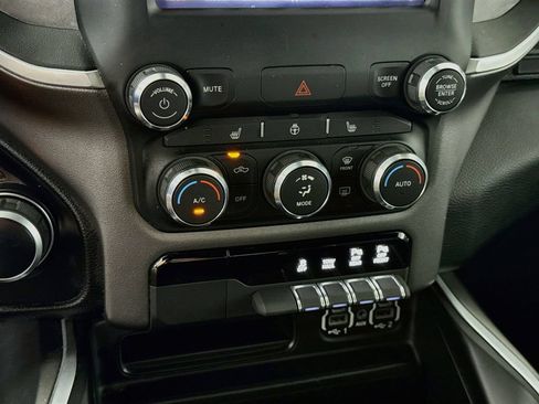 Used 2021 RAM 1500 Big Horn AWD/4WD image 8