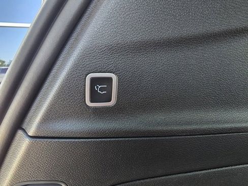 New 2026 Chrysler Pacifica Select image 26