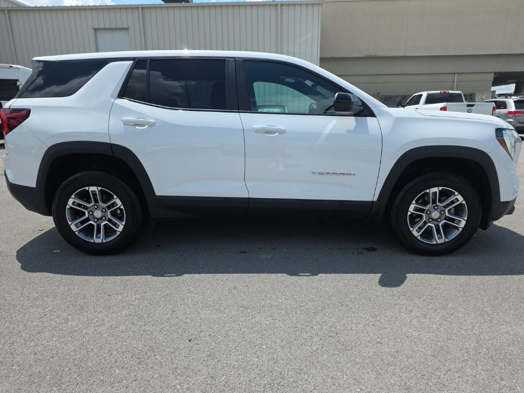 Used 2026 GMC Terrain Elevation FWD image 4