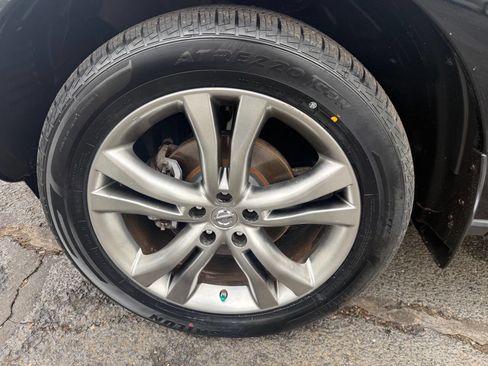 Used 2010 Nissan Murano LE w/ Navigation Pkg image 24