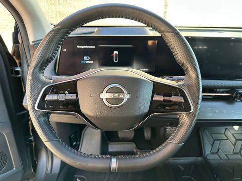 Used 2023 Nissan Ariya Engage image 29
