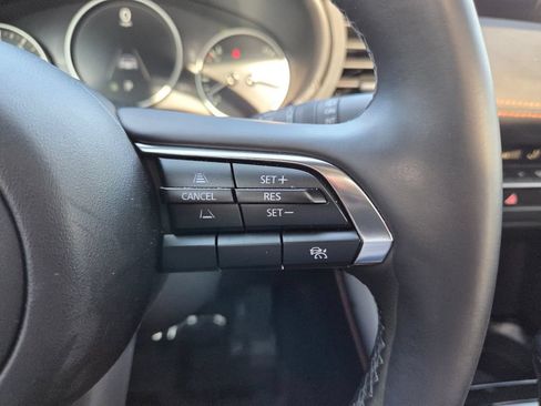 Certified 2025 MAZDA MAZDA3 Carbon AWD/4WD image 31
