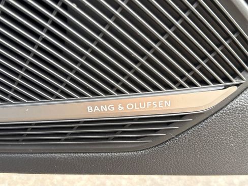 Used 2018 Audi A4 2.0T Premium Plus image 39