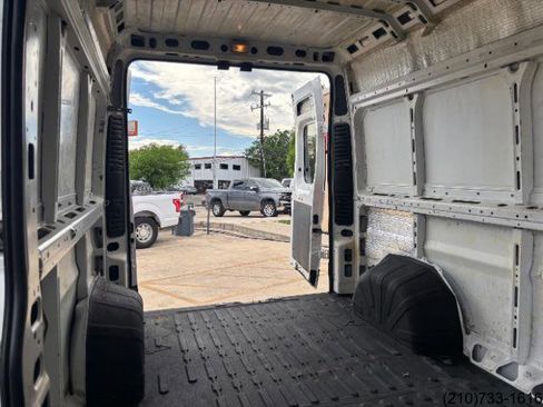 Used 2021 RAM ProMaster 1500 image 25