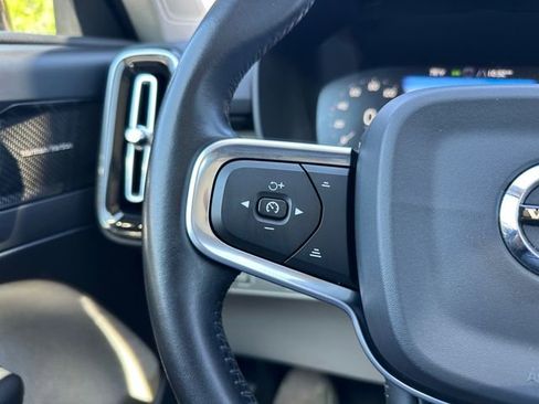 Used 2020 Volvo XC40 T5 Inscription AWD/4WD image 23