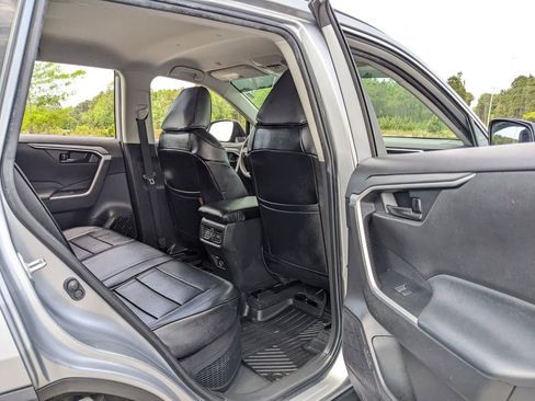 Used 2024 Toyota RAV4 LE image 30
