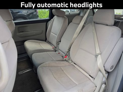Used 2015 Kia Sedona LX w/ LX Convenience Package FWD image 9