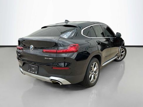 Used 2022 BMW X4 xDrive30i w/ Premium Package 2 AWD/4WD image 3