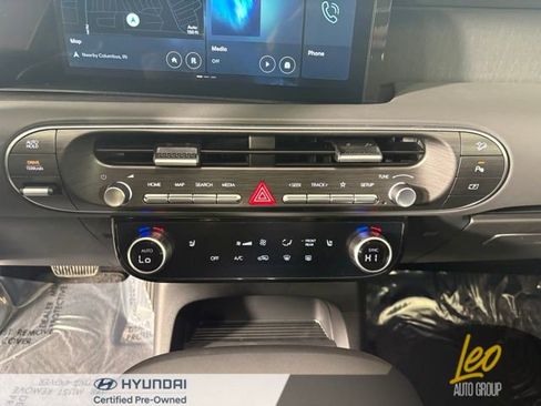 Used 2026 Hyundai Palisade SEL AWD/4WD image 16