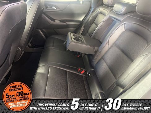 Certified 2025 Chevrolet Equinox LT w/ Convenience Package II image 24