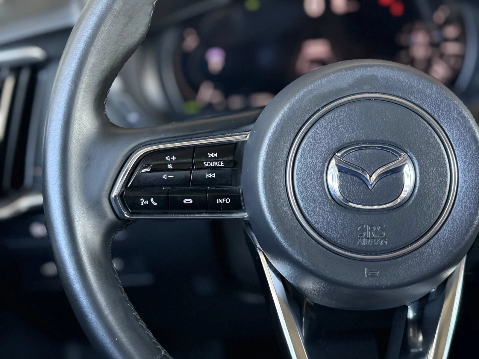 Used 2025 MAZDA CX-70 Plug-In Hybrid w/ Premium Pkg AWD/4WD image 22
