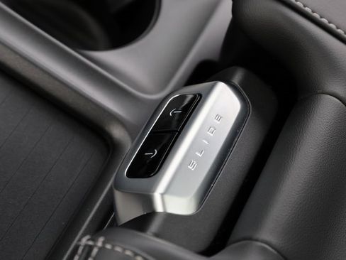 Used 2025 Ford Expedition Platinum w/ Driver's Package image 36