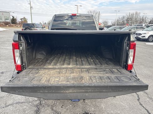 Used 2017 Ford F350 XLT w/ XLT Value Package image 5