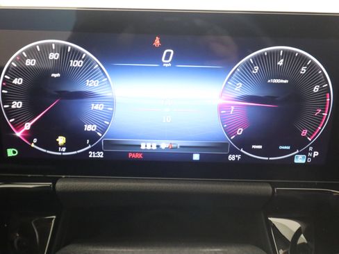 New 2026 Mercedes-Benz GLA 250 image 16