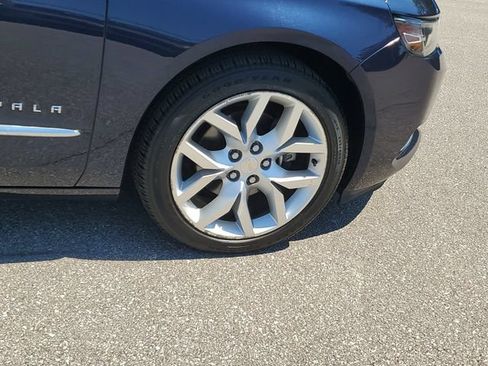 Used 2018 Chevrolet Impala Premier FWD image 6