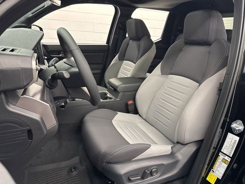 New 2026 Toyota Tacoma TRD Off-Road image 14