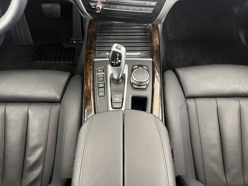 Used 2015 BMW X5 xDrive35d image 16