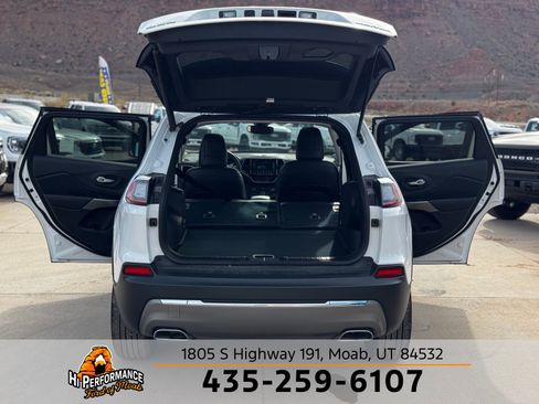 Used 2022 Jeep Cherokee Limited image 50