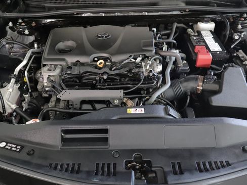 Used 2022 Toyota Camry LE AWD/4WD image 28