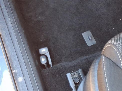 Used 2024 Kia Forte LXS image 38