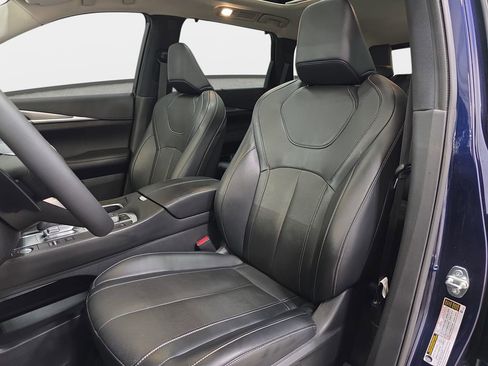 Certified 2023 INFINITI QX60 Luxe w/ Cargo Package AWD/4WD image 12