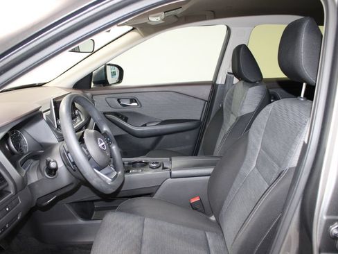 Used 2023 Nissan Rogue SV AWD/4WD image 19