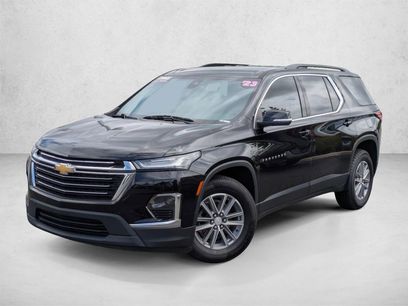 Used 2023 Chevrolet Traverse LT