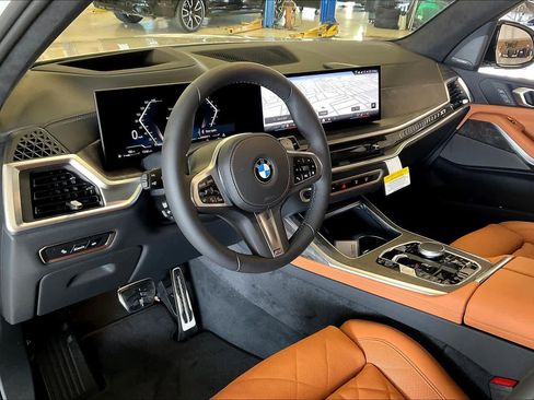 New 2026 BMW X7 xDrive40i w/ M Sport Package image 8