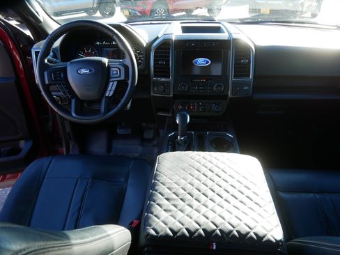 Used 2019 Ford F150 XLT w/ Equipment Group 302A Luxury image 10