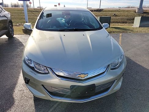Used 2017 Chevrolet Volt Premier w/ Driver Confidence II Package image 3