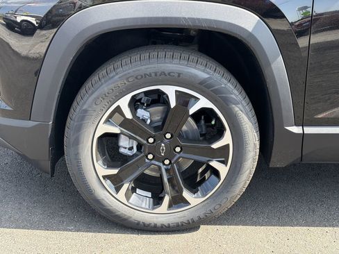 New 2026 Chevrolet Equinox LT w/ Convenience Package II image 21