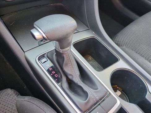 Used 2019 Kia Optima LX image 11