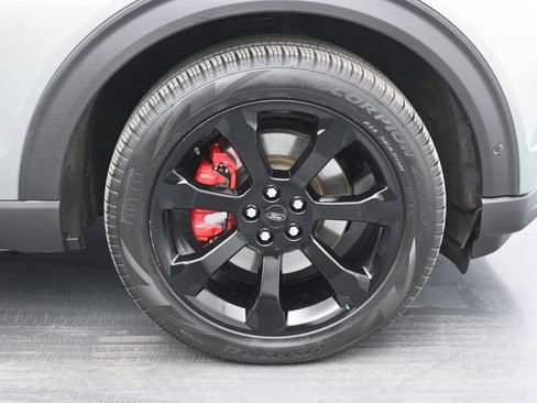 Certified 2020 Ford Explorer ST w/ ST Street Pack image 24