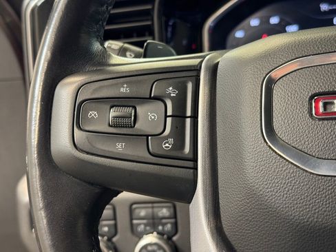 Used 2022 GMC Sierra 1500 SLT w/ SLT Premium Package AWD/4WD image 33