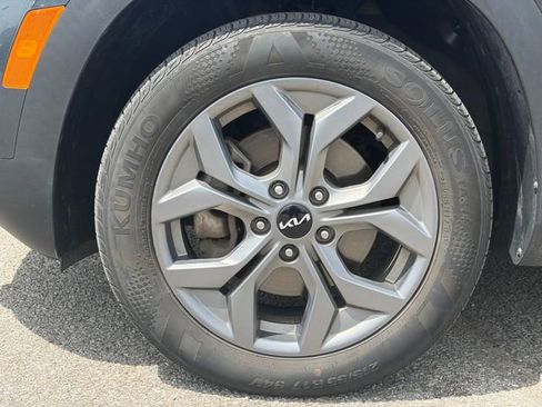 Certified 2024 Kia Seltos S AWD/4WD image 29