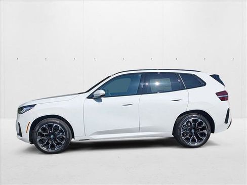 Used 2026 BMW X3 xDrive30i w/ Premium Package AWD/4WD image 9