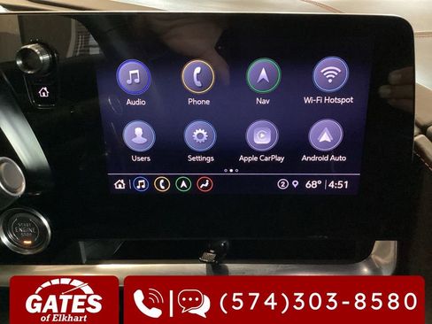 Used 2021 Chevrolet Corvette Stingray Premium Cpe w/ Z51 Performance Package image 3