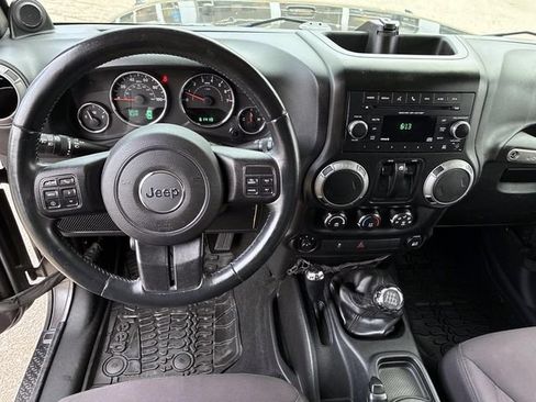 Used 2014 Jeep Wrangler Sport w/ Quick Order Package 23S AWD/4WD image 21
