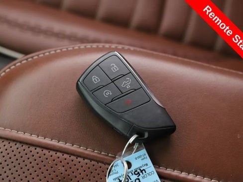Used 2024 GMC Sierra 2500 Denali Ultimate AWD/4WD image 3
