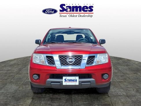 Used 2015 Nissan Frontier SV RWD image 8