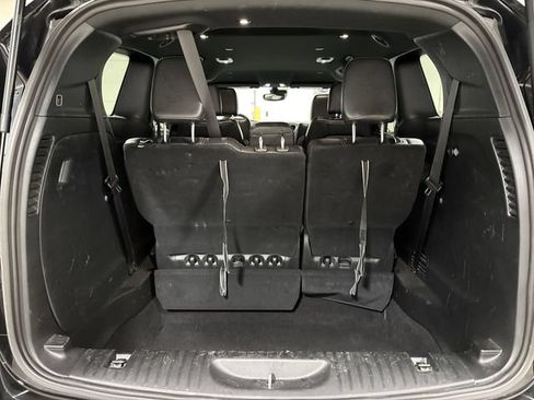 Used 2025 Chrysler Pacifica Select FWD image 24